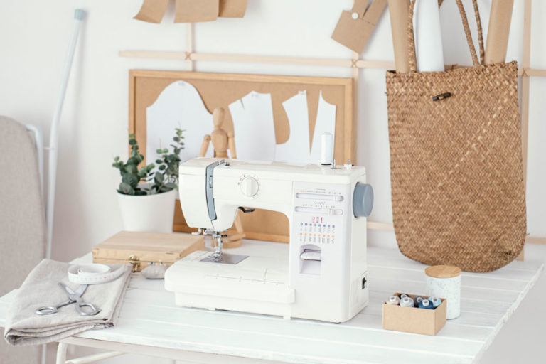 The 10 Best Sewing Machines in New Zealand 2022